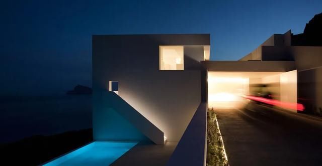 太美|太美了,白色极简主义别墅