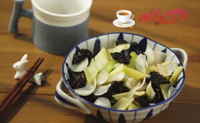  三伏天|三伏天凉菜比热菜更受欢迎，清热解暑不上火，8款做法天热也不怕