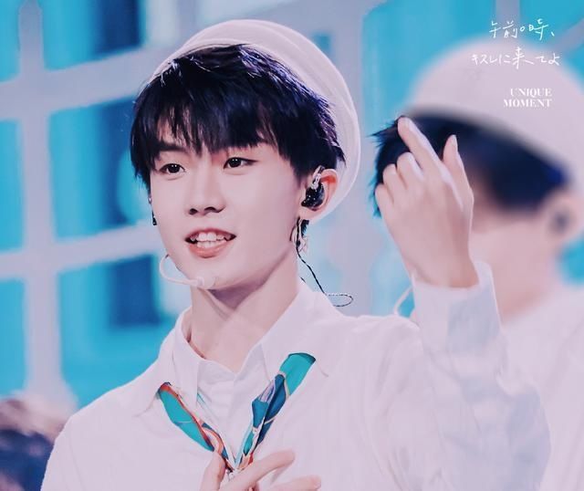  全网|全网00后明星热度排行：周震南第4，黄明昊第3，王源输给了他！