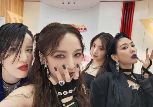  孟佳|孟佳三公被淘汰，宁静说了大实话，「乘风破浪的姐姐」能看清4种人