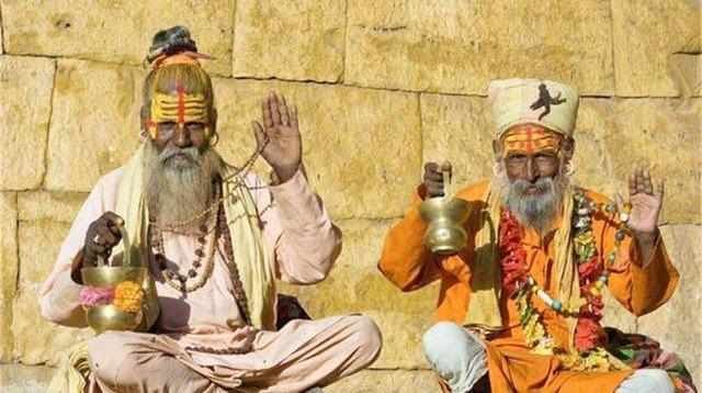  皮拉拉德|印度男子13岁开始绝食修行，78年不吃不喝不排泄，经过实验后怎样