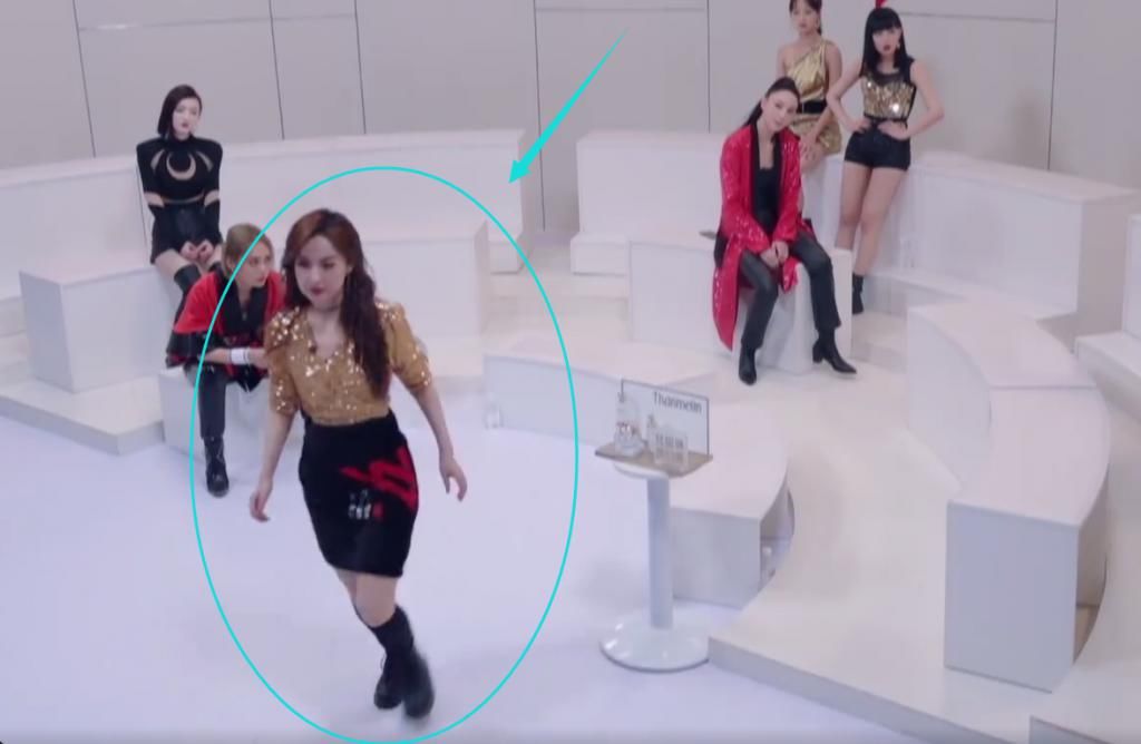  舞台|沈梦辰离开《浪姐》舞台，吴昕的下意识举动，体现两人真实关系