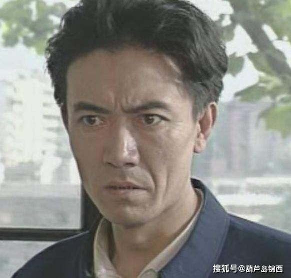  张瑞琪|27岁拍戏47岁才火，深感对不起前妻，所以至今他都在努力补偿前妻