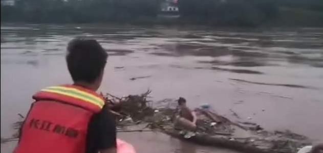 伤心难过|24岁跳江女子,真的是因感情问题而轻生?