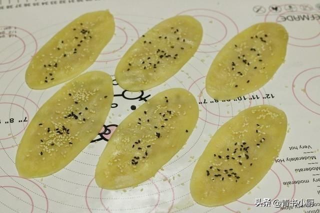 材料|宅在家做椒盐酥饼,外皮酥脆,轻松一碰就掉渣,少糖少油零失败