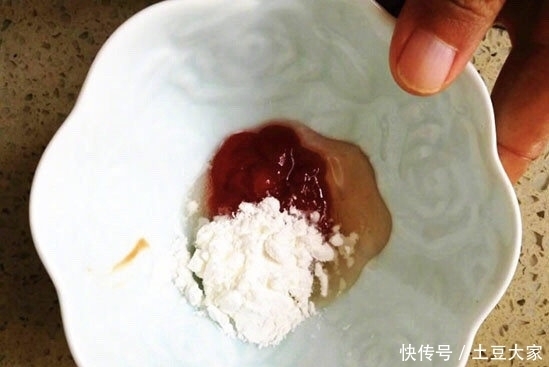  试试|酸酸甜甜就是我，没胃口，不存在，试试这个酸甜排骨