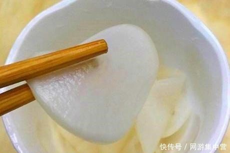 技巧|腌萝卜先放盐是不对的,教你1招技巧,萝卜脆爽更入味,吃着过瘾