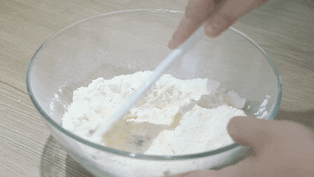 酥皮|食谱:酥皮泡芙,和周日的雨天更配哦!