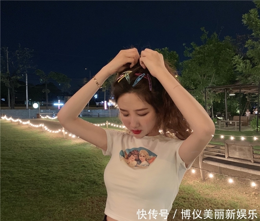  减肥|摄影：吃完饭带女朋友遛弯减肥