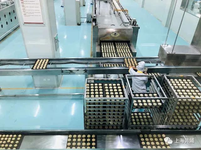 制作|奶茶月饼、猫爪月饼……杏花楼有颗年轻“芯”