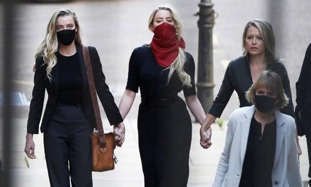  厕所|德普与前妻再战法庭！自曝曾被打到躲厕所过夜，女方还在床上大便