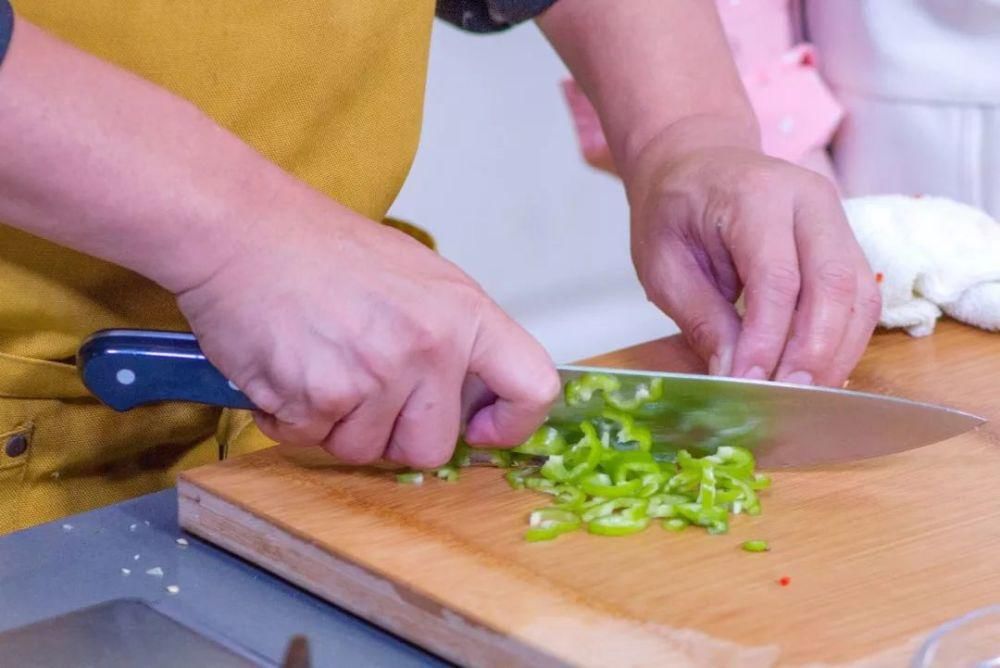  木耳|凉拌菜好吃爽口的秘诀，就是这碗万能酱汁，简单易学！