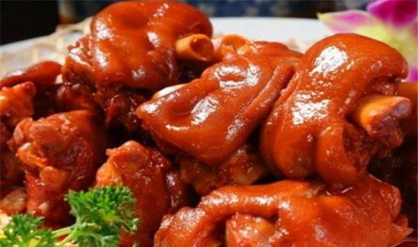  食物|会吃的性最健康，要多吃四种食物，美容养颜，改善气色，显年轻