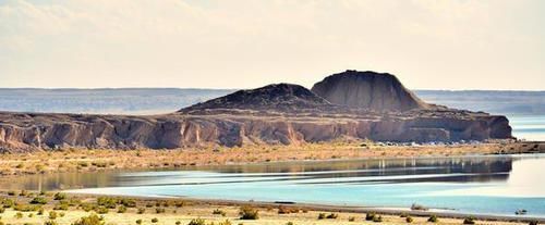 卧轨自杀|1989年安徽农村小伙山海关卧轨自杀，生前无名，死后名声大震