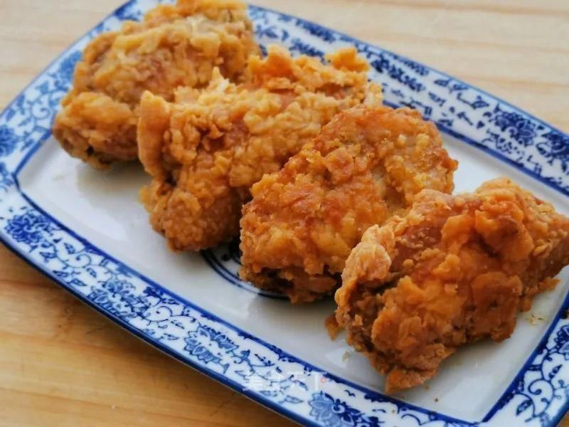 炸鸡翅|荟吃‖脆皮炸鸡翅外酥里嫩,好吃到舔手指