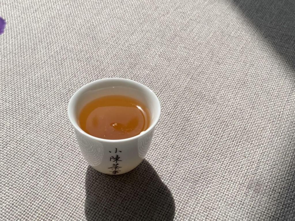 茶饼|别找了，白茶饼如何挑选、如何撬饼、如何储存？看这篇攻略就够了