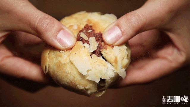 古寺|传承千年的美味!日售1.5万个的龙华古寺净素月饼侬买到了伐?