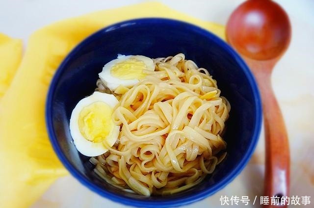 知音|天热没食欲，做了一碗面晒圈，却引起网友共鸣哇，知音来了