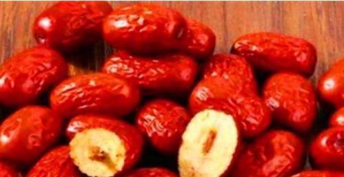  养颜|女性可以常吃4种食物，排毒养颜，缓解痛经，预防子宫早衰