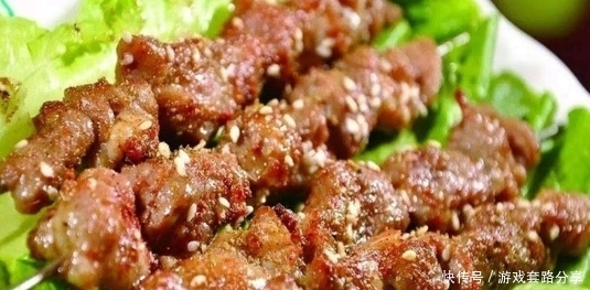  烤羊肉串|孩子一直就特别想吃，做法简单易学，营养丰富，让人看了就有食欲