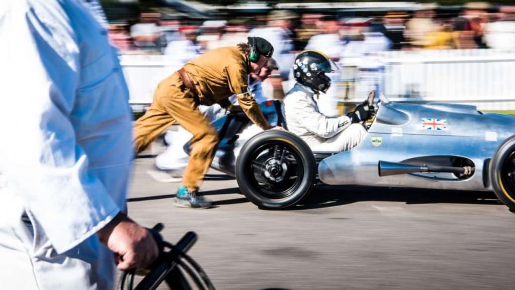 时髦|除了机车和速度,这个比赛还关注谁更时髦