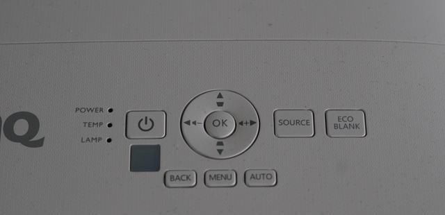  E520|一机多用，办公生活两不误，明基E520智能投影机轻体验