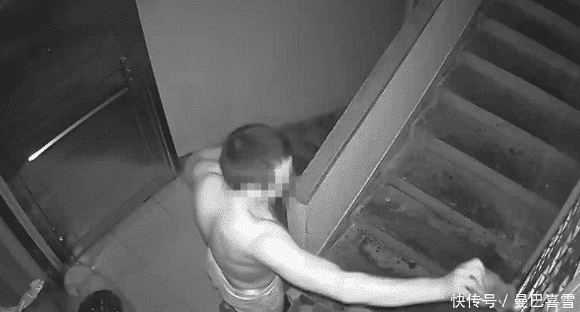 画风|57岁阿姨被楼下男子“骚扰”三年，警察一来画风“全变了”