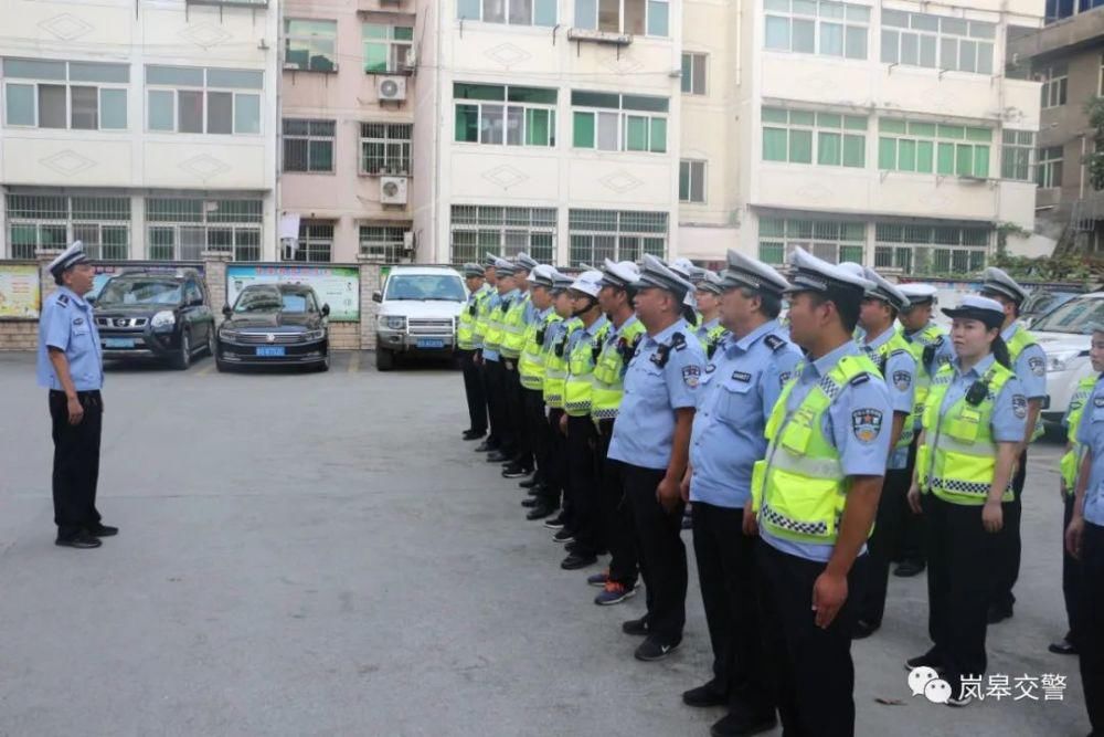  查处|岚皋交警开展执法夜查，共查处酒驾10起等等...