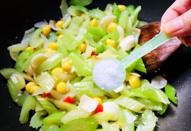  赛过|处暑已到，宁可不吃肉也要吃这个菜，6块钱炒一盘，赛过喝骨头汤