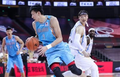 全场|难阻失利！周琦全场得到22分26篮板1抢断4封盖4失误