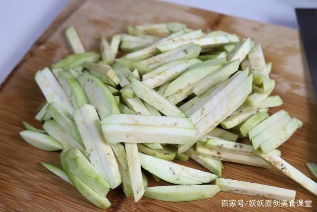  便宜|三伏天就馋这个菜，香辣美味，超级下饭，便宜又好吃