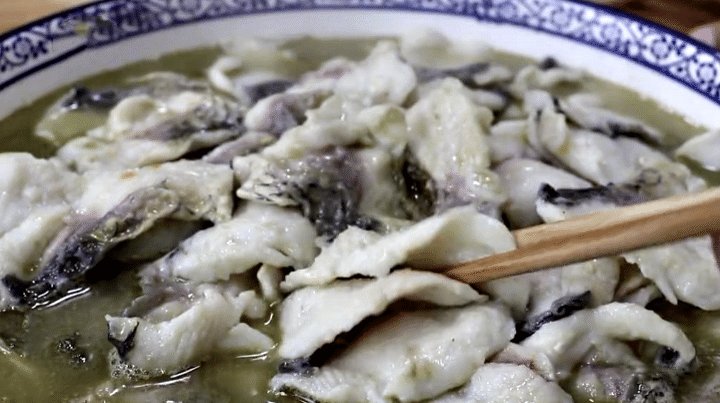  立秋|明日立秋，草鱼别再炸着吃了，试试此做法，鱼肉又香又嫩，特下饭