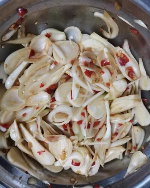 大蒜|不知道大家听说过没，常吃脾胃好，按时上厕所，虽然是野菜，越吃越瘦