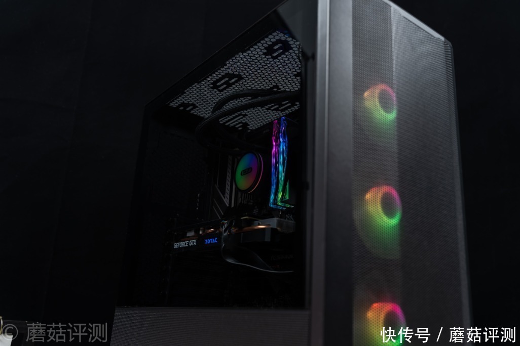  LIANLI|风道升级，散热效果媲美开放式环境、联力LIANLI 鬼斧AIR 机箱 评测