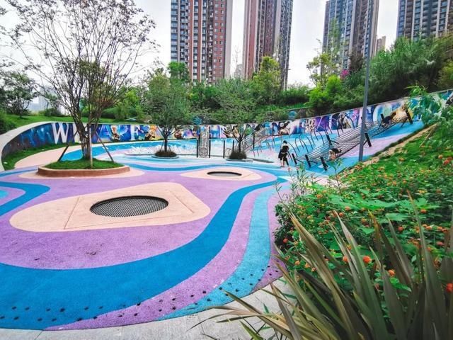  丝绸|“隐秘的角落”第二弹，你的家门口或许就隐藏着“诗与远方”