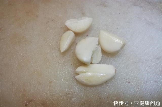 简单|吃了20年才知道,它是“蔬菜之王”,简单一炒,营养全面又鲜美