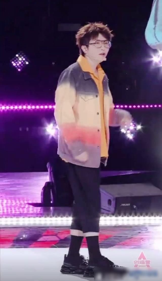 皮卡丘|毛不易女团舞直拍动作慵懒自成一派,网友:人间皮卡丘