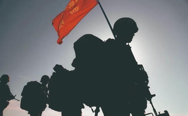  收藏|当青春遇上军旅！快来收藏这组大漠热血剪影