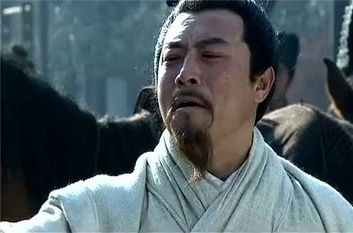 徐他等人|许褚是曹操的虎侯，只要曹操下令，他谁都敢杀，他的下场如何？