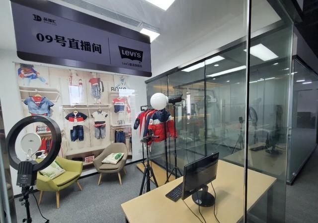  行业|9000亿规模的直播带货市场，他们不担心泡沫破裂