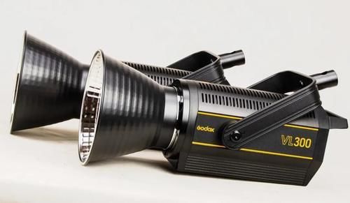  拍摄|神牛VL300，一款专业视频拍摄常亮补光灯