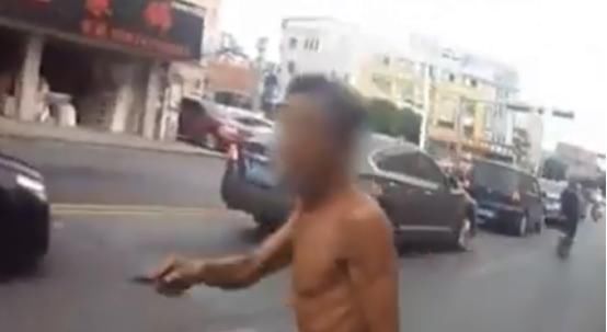  威胁|嚣张男子酒驾拒检，甚至拿出10厘米尖刀威胁民警，事后：我很后悔