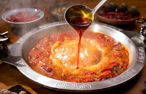  地沟油|判刑？罚款？知名火锅店卖2.2吨“地沟油”！涉案5人均已获刑？