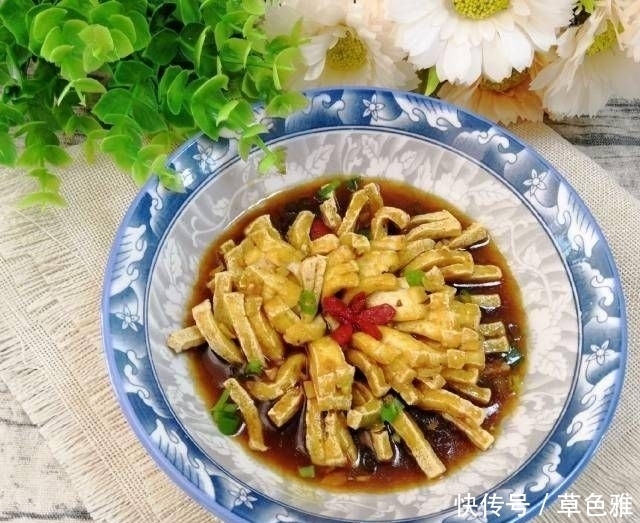  吃光|菊花豆腐，酸甜可口，营养丰富，连汤都吃光了