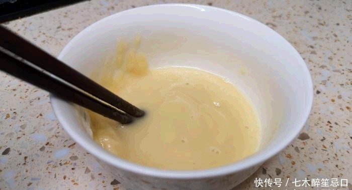 搅拌|宅家大半月,全家都馋这道面食,三天两头喊我做,一袋面粉见底了