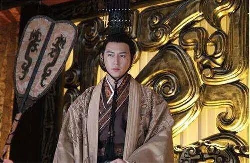 成功|刘邦成功称帝,刘氏诸侯王造反成风,英明神武汉武帝生俩糊涂儿子