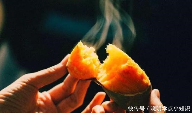 曝光|一个韩国男精英的独居生活曝光做一份蛋炒饭,6500万人围观