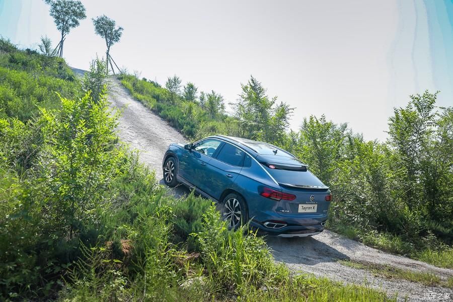  探岳|有一种大众叫潮！有一种颜值叫“侧颜杀”！试驾一汽-大众探岳X