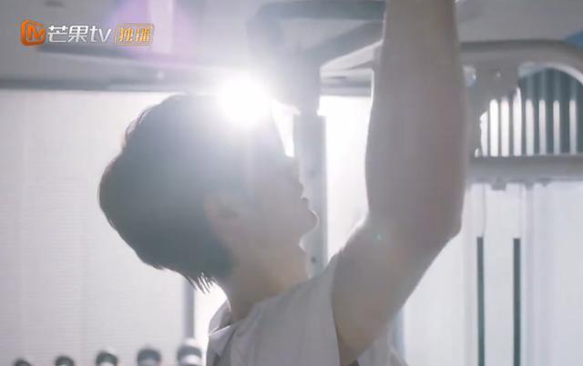  木讷|究竟谁在捧王一博演技如此木讷，居然还能演电视剧男一号