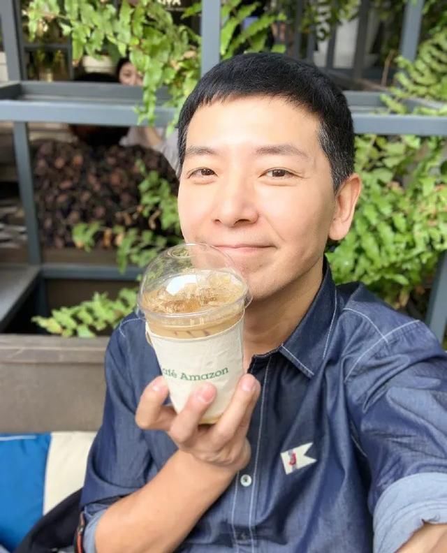 前半生|鲜有绯闻的戴军,是怎样的前半生让他至今未婚?